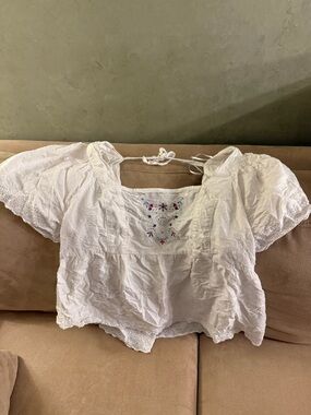 Old Navy White Open-Knit Short Sleeve Top